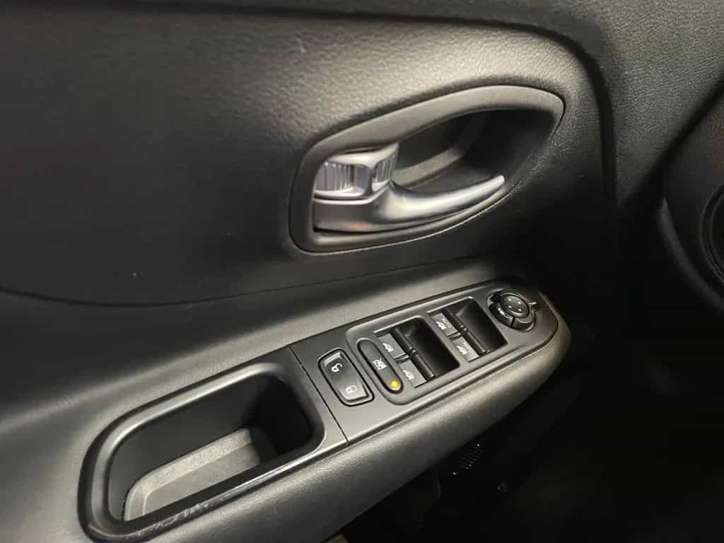Jeep Renegade Limited FWD el.Sitze UPE ca. 28.000€ 10/2017-photo-16