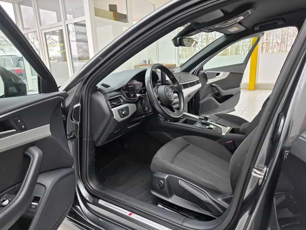 Audi A4 Limo 40 TDI quattro S Line LED OpktikSchwarz 02/2023-photo-11