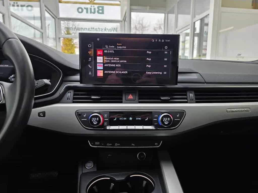 Audi A4 Limo 40 TDI quattro S Line LED OpktikSchwarz 02/2023-photo-26