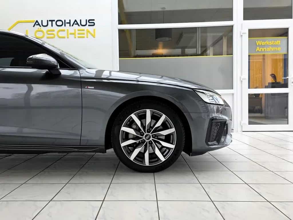Audi A4 Limo 40 TDI quattro S Line LED OpktikSchwarz 02/2023-photo-4