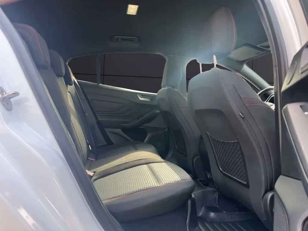 Ford Focus Lim. ST-Line / AUTOMATIK / LED / ACC / TOP 12/2019-photo-14