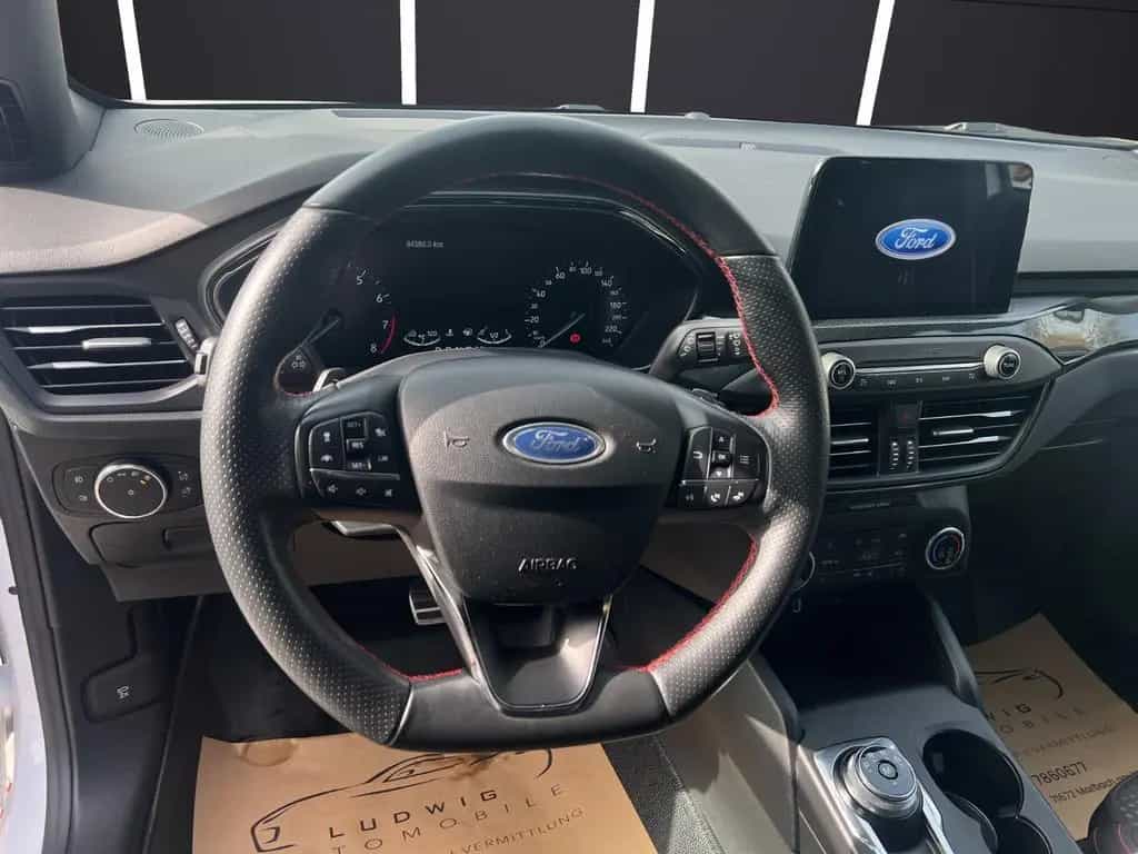 Ford Focus Lim. ST-Line / AUTOMATIK / LED / ACC / TOP 12/2019-photo-16