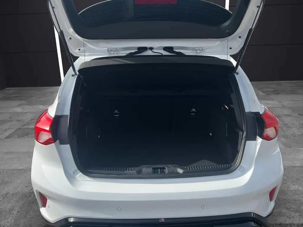 Ford Focus Lim. ST-Line / AUTOMATIK / LED / ACC / TOP 12/2019-photo-24