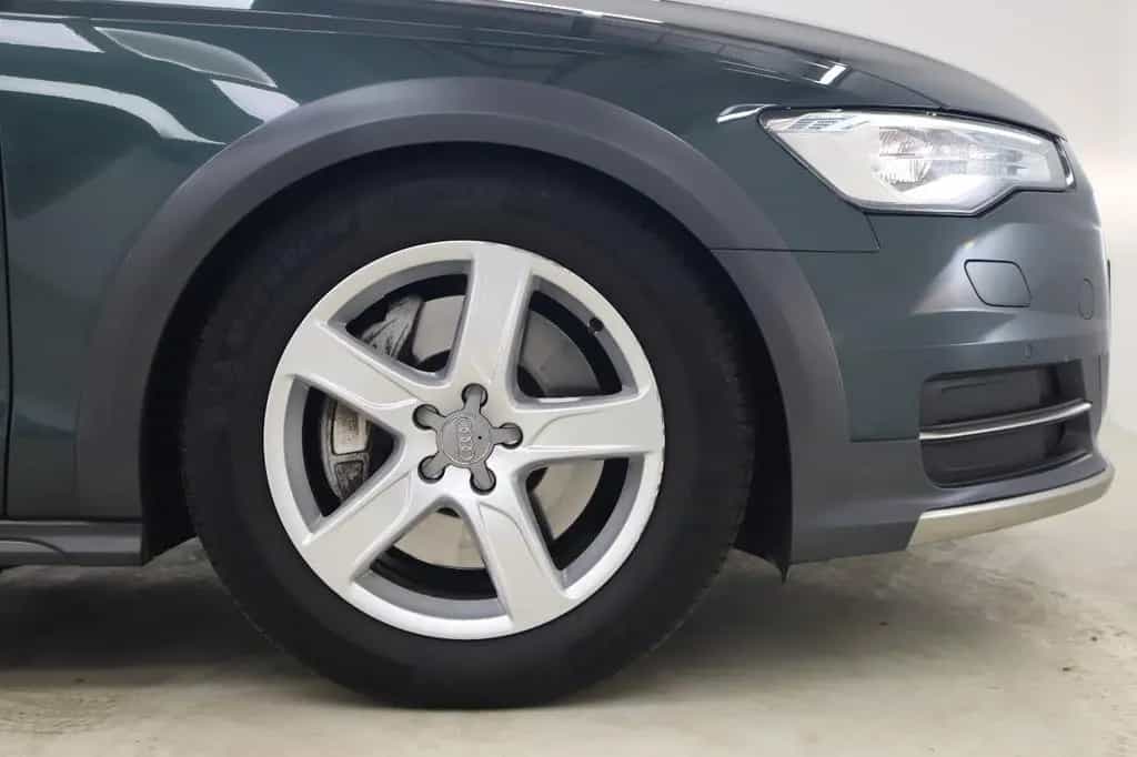 Audi A6 Allroad 3.0TDI 320PS quattro Pano Standheiz 11/2016-photo-4