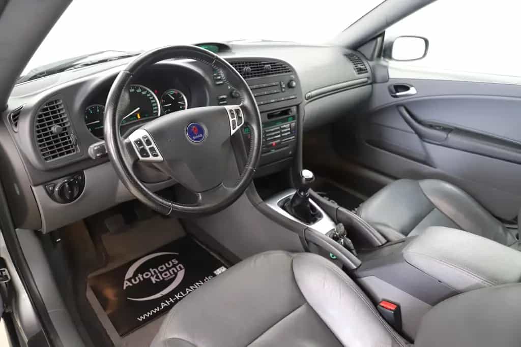 Saab 9-3 2.0T 209PS Cabrio Vector Tempomat Leder SHZ 03/2006-photo-14