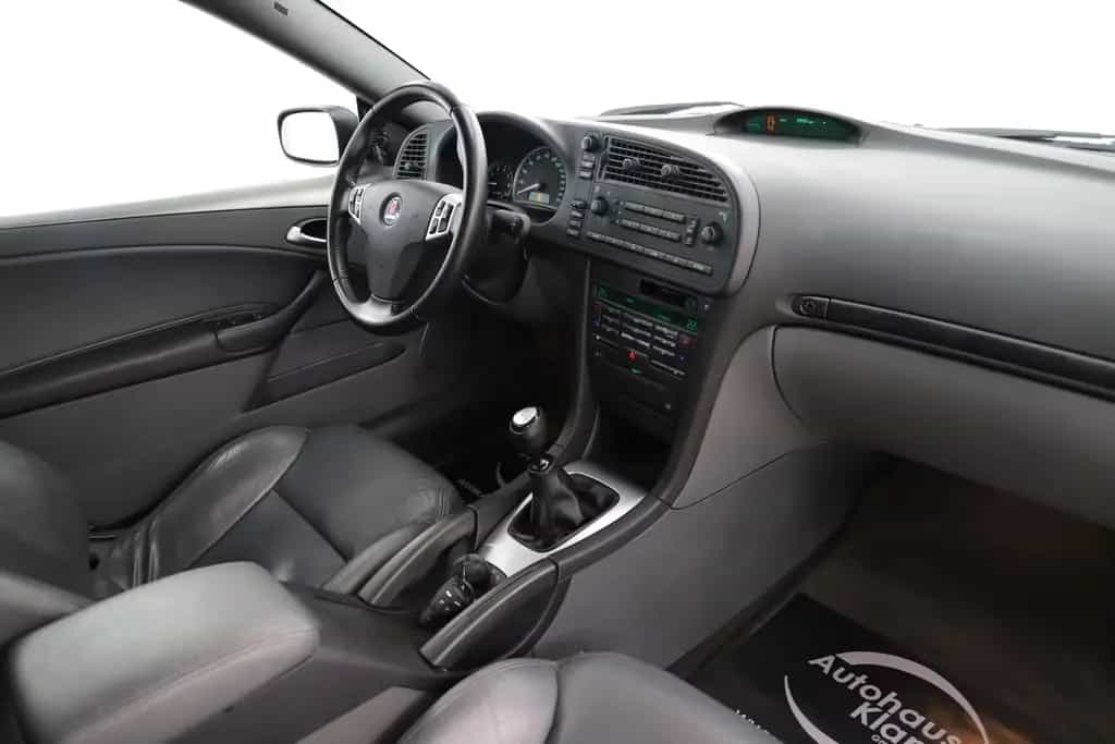 Saab 9-3 2.0T 209PS Cabrio Vector Tempomat Leder SHZ 03/2006-photo-16