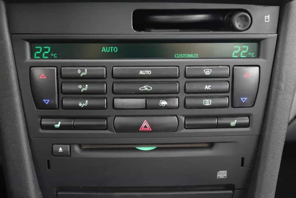 Saab 9-3 2.0T 209PS Cabrio Vector Tempomat Leder SHZ 03/2006-photo-20