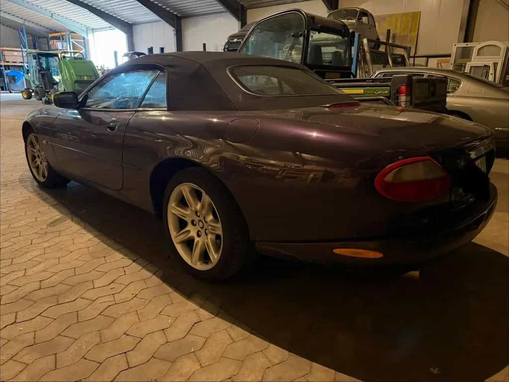 Jaguar XK 8 Cabrio einziger in der Farbe !! 01/1999-photo-3
