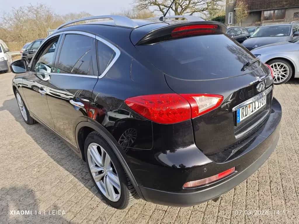Infiniti QX50 3.0d AWD Aut. GT Premium 03/2011-photo-3
