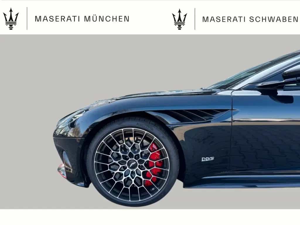 Aston Martin DBS ULTIMATE - Der ultimative Ausdruck von Kraft 08/2025-photo-14