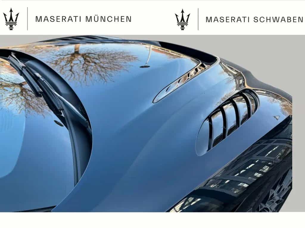 Aston Martin DBS ULTIMATE - Der ultimative Ausdruck von Kraft 08/2025-photo-17