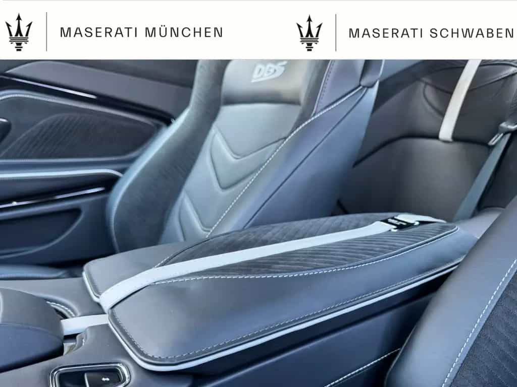 Aston Martin DBS ULTIMATE - Der ultimative Ausdruck von Kraft 08/2025-photo-8