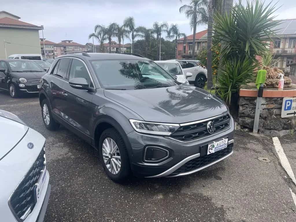 Other Volkswagen T-Roc 1.5 TSI DSG Style 09/2022-photo-0