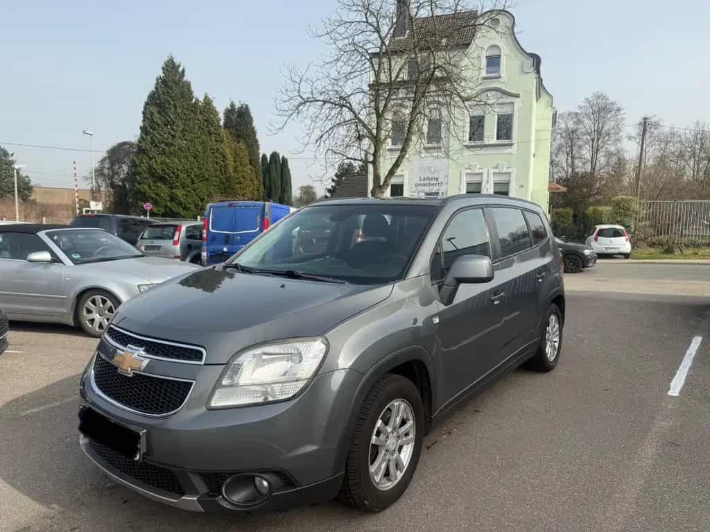 Chevrolet Orlando LT+ TÜV NEU*AUTOMATIK*7SITZER 05/2012-photo-2