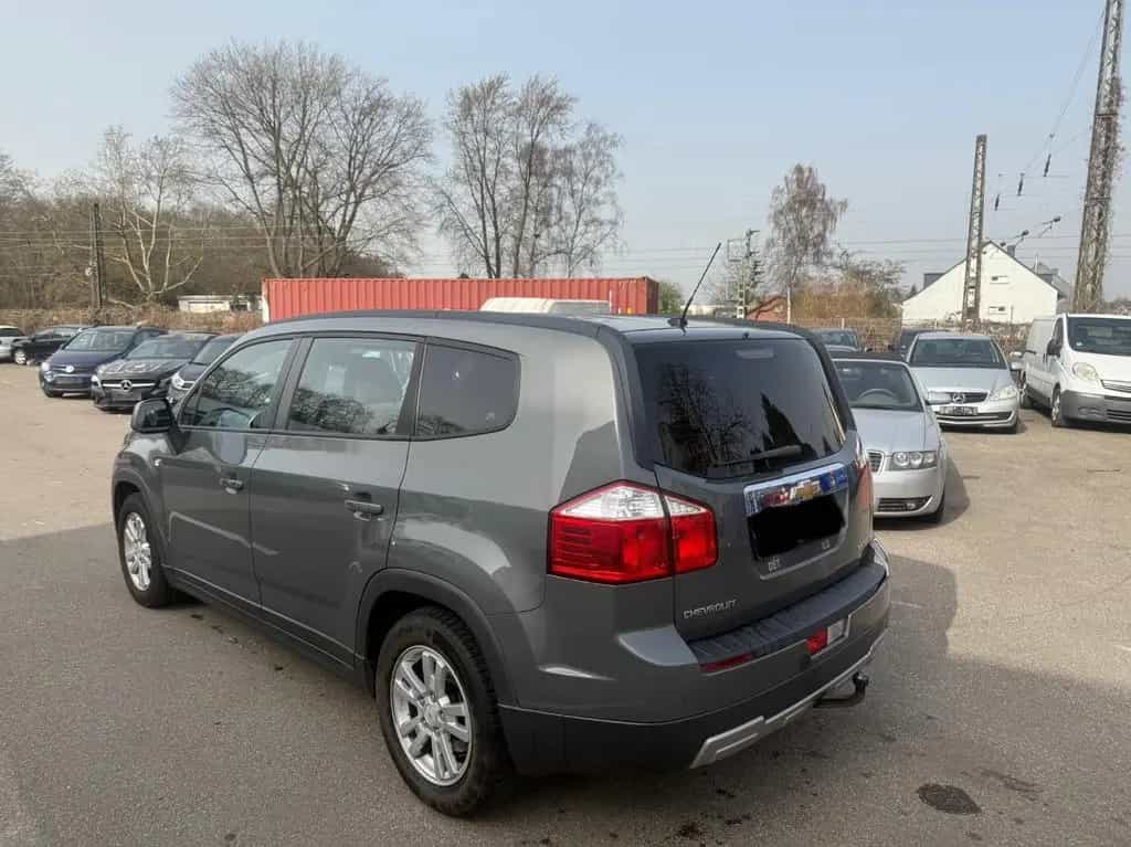 Chevrolet Orlando LT+ TÜV NEU*AUTOMATIK*7SITZER 05/2012-photo-3