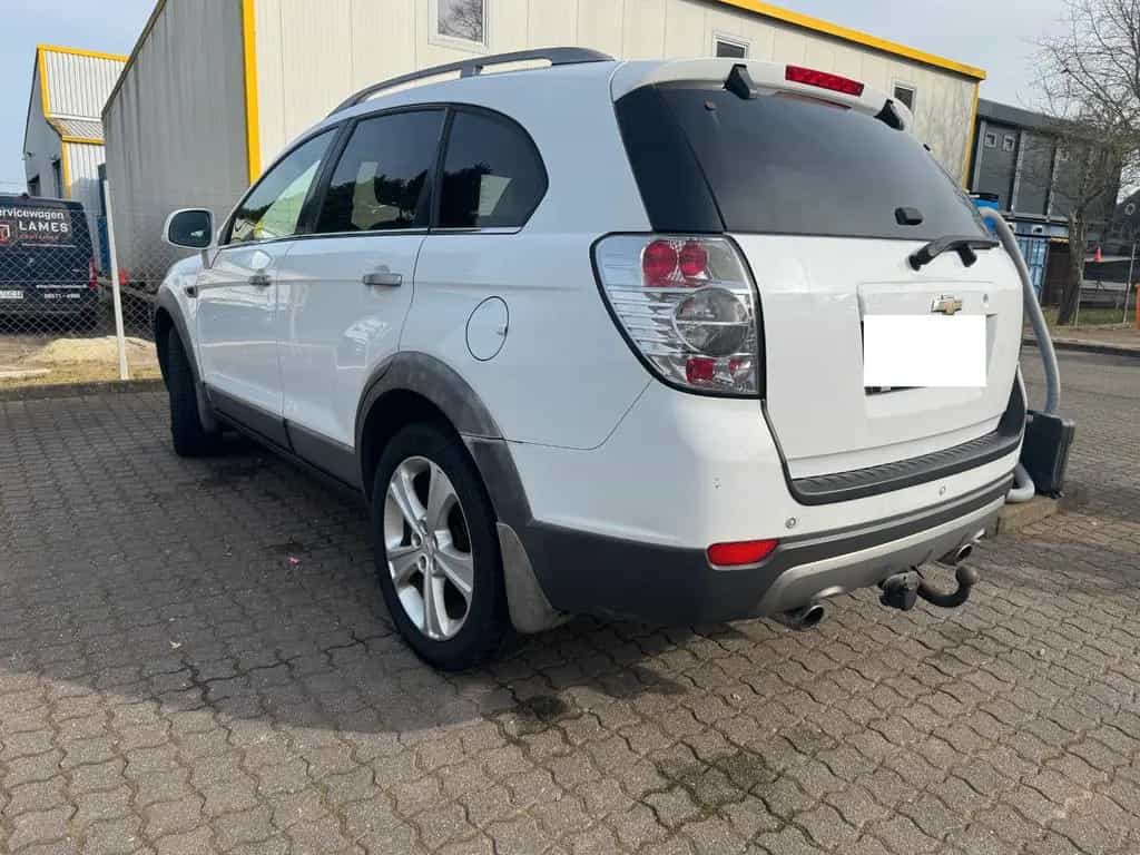 Chevrolet Captiva 2.2TD LT FWD 7-Sitzer LT 02/2013-photo-9