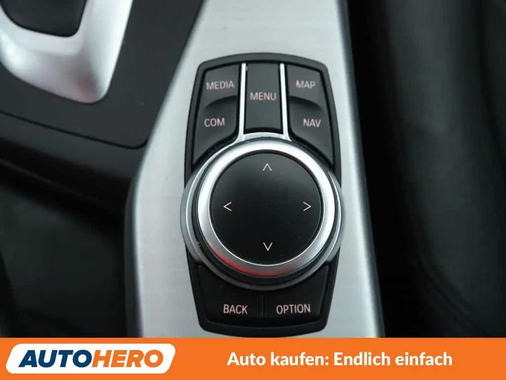 BMW 1 Series 118i Advantage Aut.*NAVI*LED*TEMPO*PDC* 06/2019-photo-24