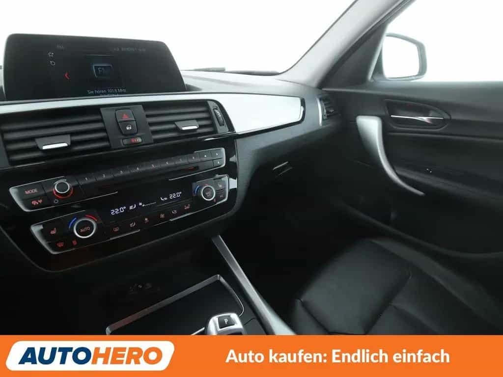BMW 1 Series 118i Advantage Aut.*NAVI*LED*TEMPO*PDC* 06/2019-photo-25