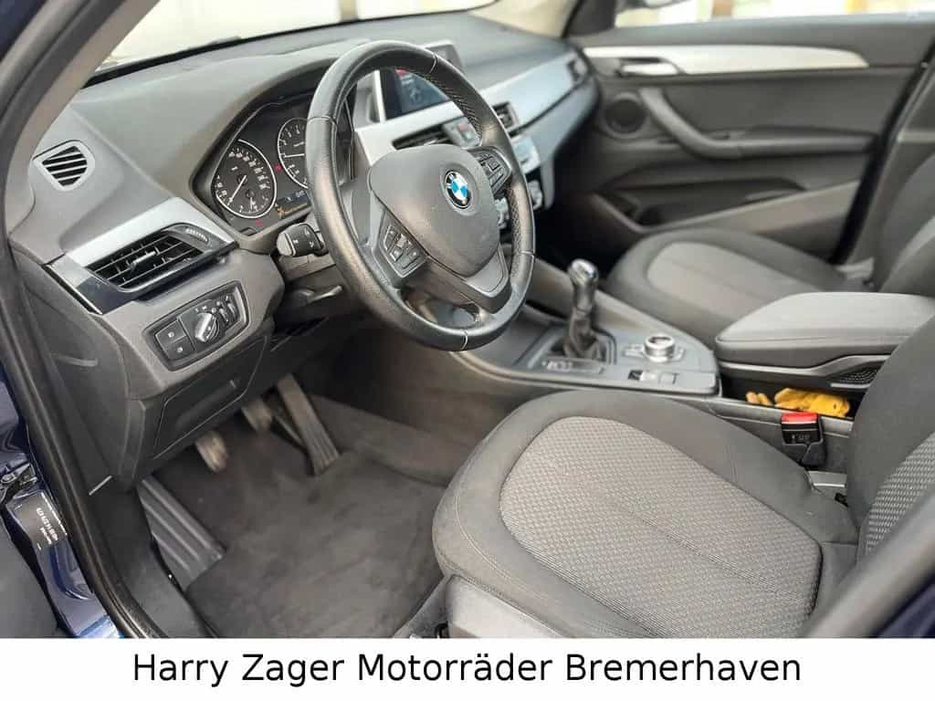 BMW X1 sDrive 18 i Advantage AHK SHZ 01/2018-photo-12