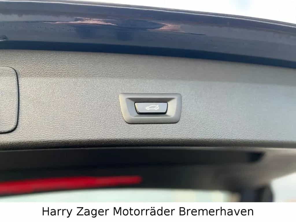 BMW X1 sDrive 18 i Advantage AHK SHZ 01/2018-photo-15