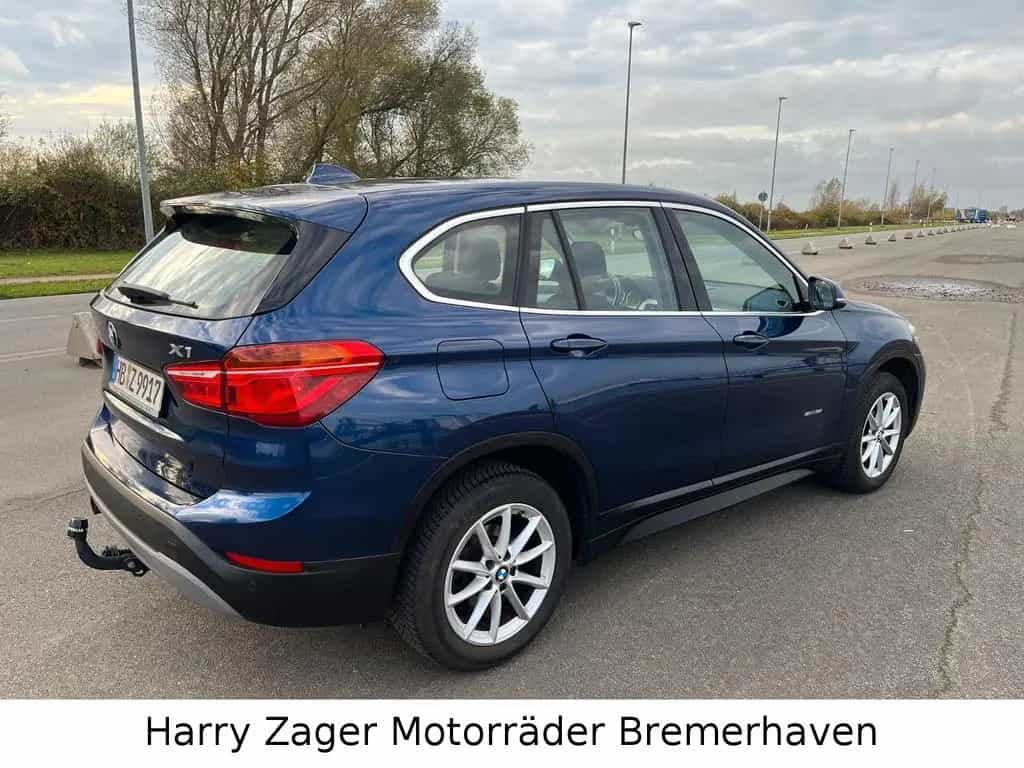 BMW X1 sDrive 18 i Advantage AHK SHZ 01/2018-photo-3