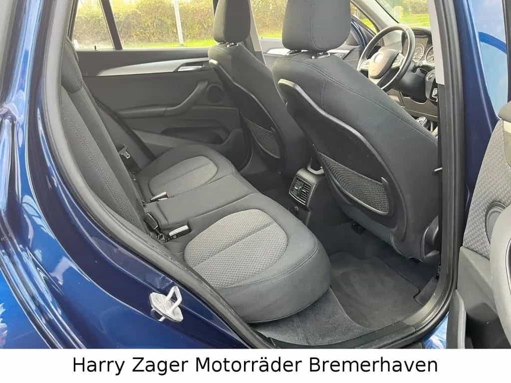 BMW X1 sDrive 18 i Advantage AHK SHZ 01/2018-photo-9