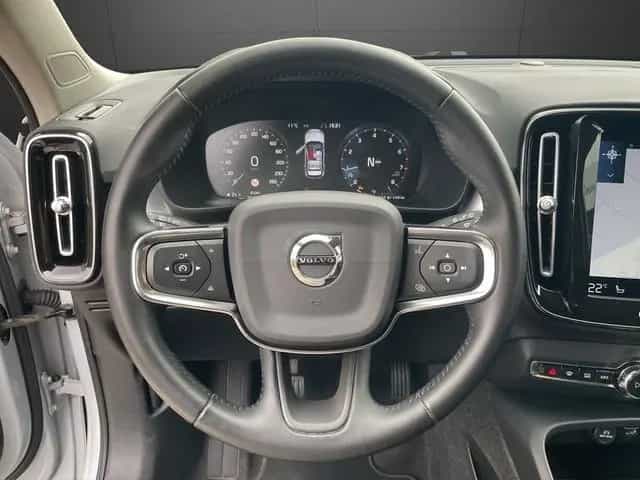 Volvo XC40 T2 2WD *Momentum Pro*Navi+CarPlay+RFK+Stzhz 07/2020-photo-11