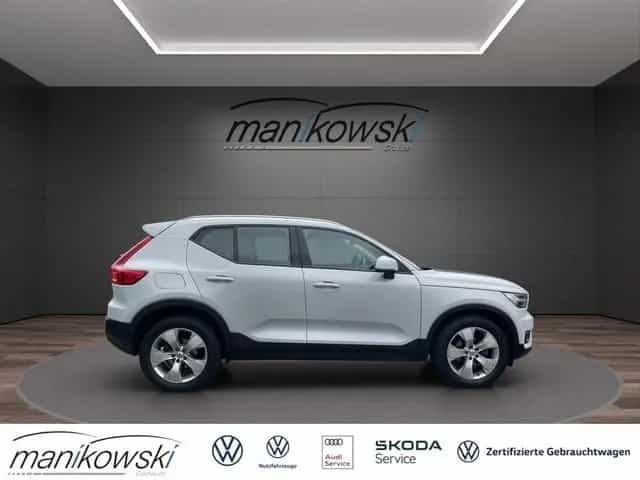 Volvo XC40 T2 2WD *Momentum Pro*Navi+CarPlay+RFK+Stzhz 07/2020-photo-5