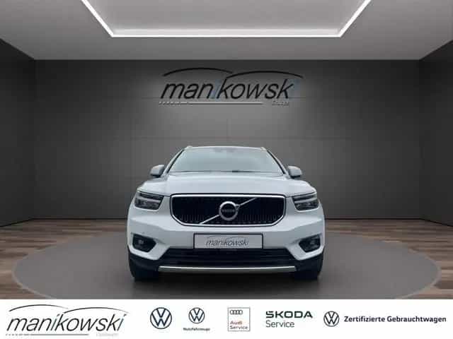 Volvo XC40 T2 2WD *Momentum Pro*Navi+CarPlay+RFK+Stzhz 07/2020-photo-7