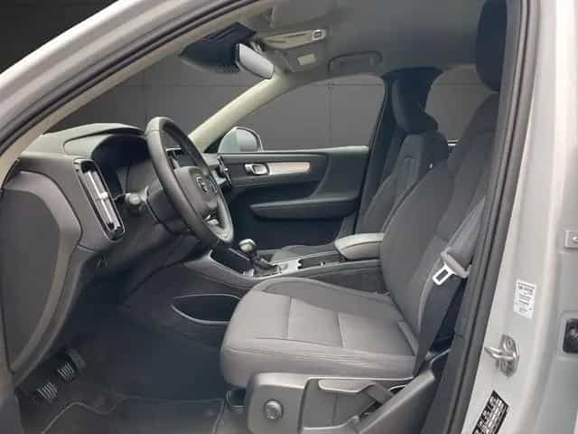 Volvo XC40 T2 2WD *Momentum Pro*Navi+CarPlay+RFK+Stzhz 07/2020-photo-8