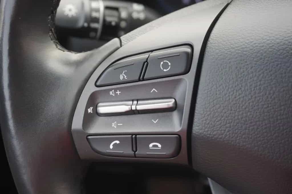 Hyundai KONA 1.0 T-GDI Premium LED Navi Head-Up Leder 01/2021-photo-23