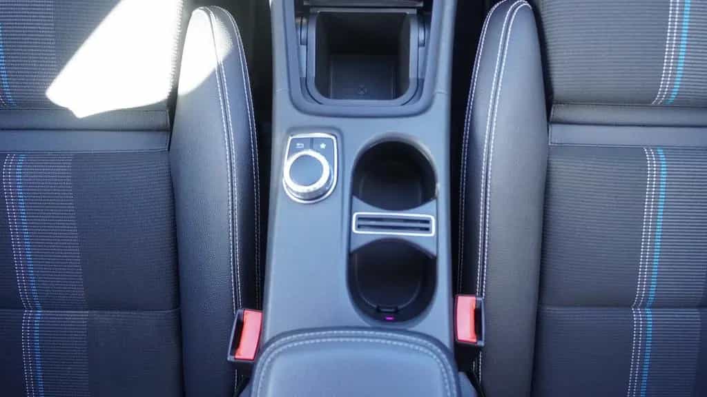 Mercedes-Benz CLA-Class 180 Shooting Brake LED Navi Kamera Tempomat 02/2019-photo-22