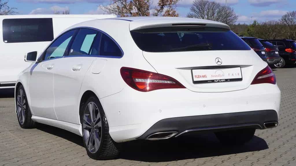 Mercedes-Benz CLA-Class 180 Shooting Brake LED Navi Kamera Tempomat 02/2019-photo-3