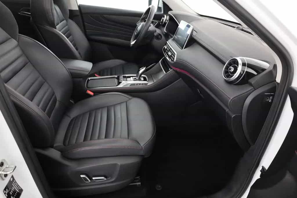 MG HS 1.5 T-GDI Luxury Aut. LED ACC Navi 360° Pano 12/2023-photo-23
