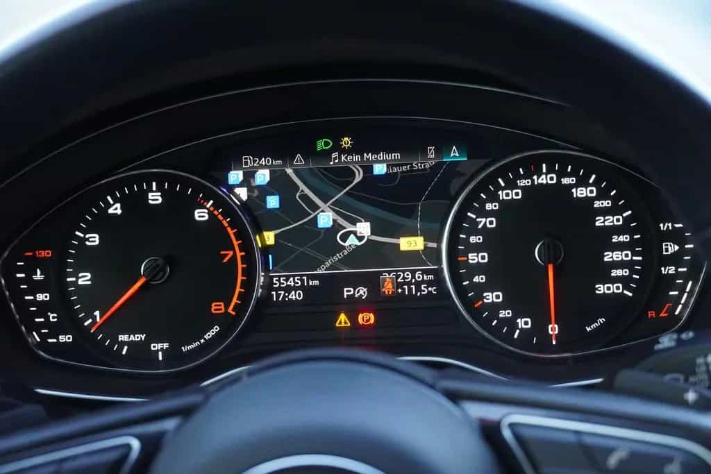 Audi A4 Avant 35 TFSI S-Tronic LED Navi App-Connect 03/2022-photo-17