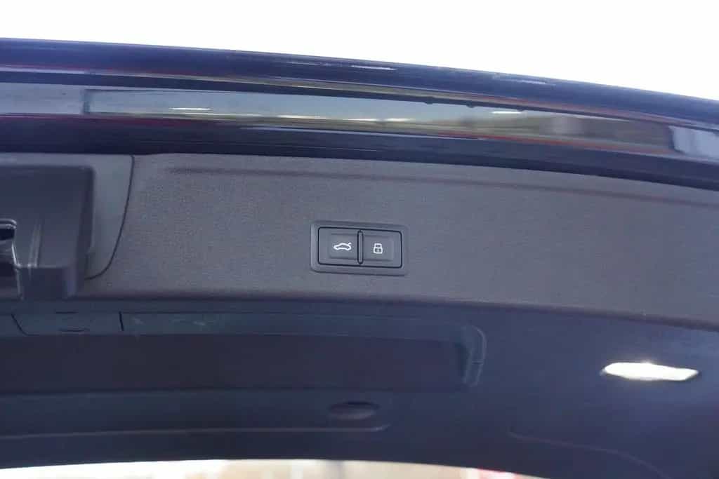 Audi A4 Avant 35 TFSI S-Tronic LED Navi App-Connect 03/2022-photo-29
