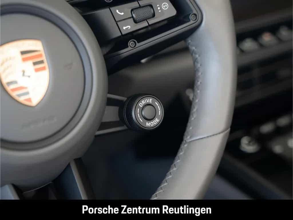 Porsche 992 911 Carrera 4 GTS Cabriolet Liftsystem-VA 05/2023-photo-25