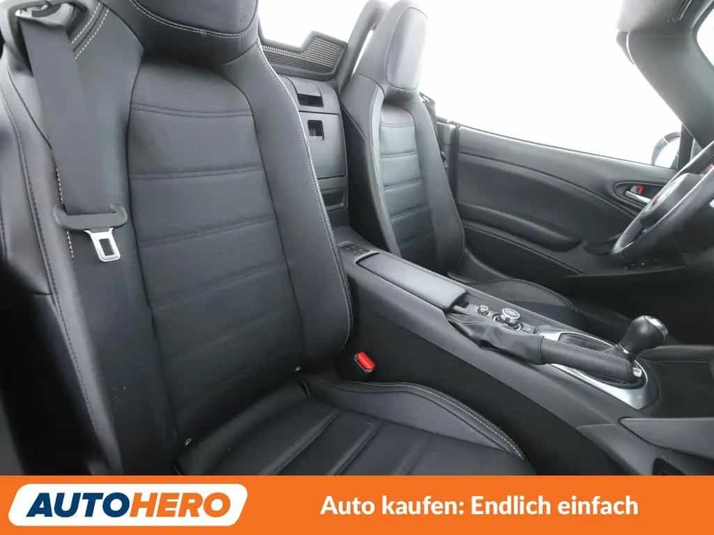 Fiat 124 Spider 1.4 Turbo Lusso*NAVI*LED*CAM*PDC*SHZ* 08/2018-photo-18