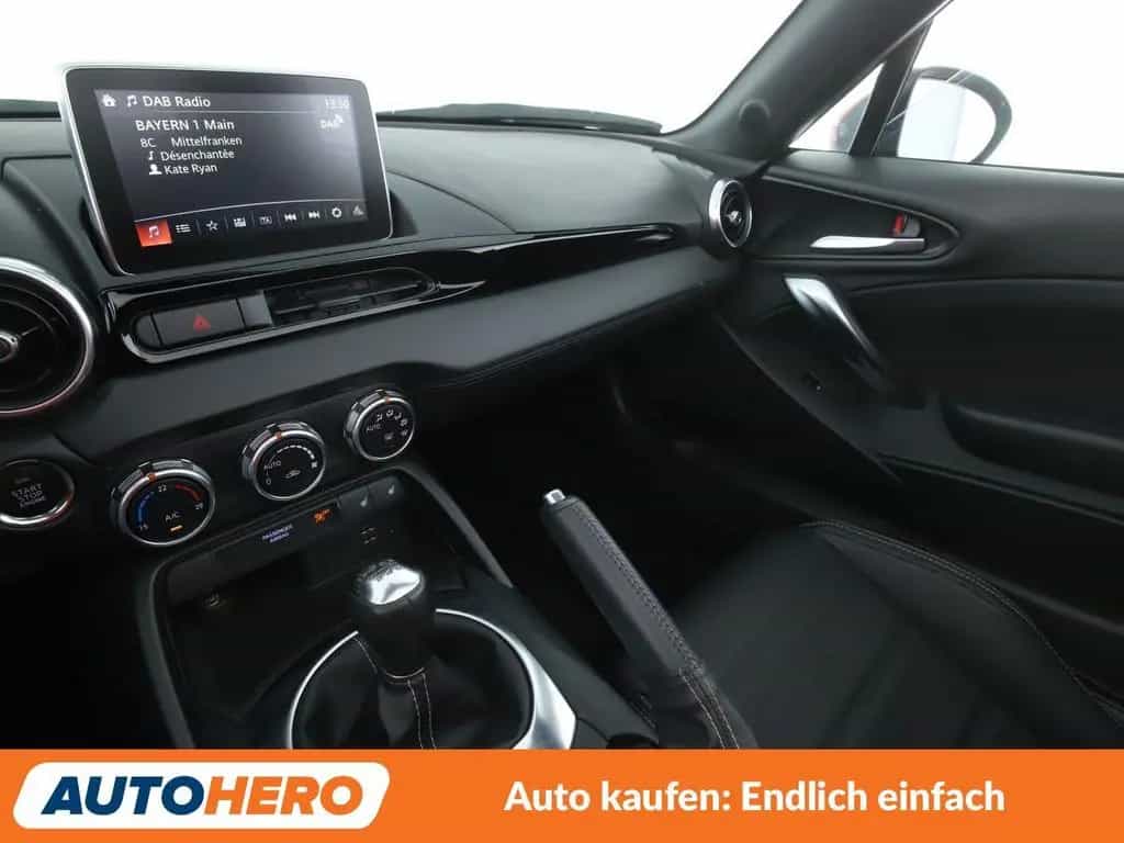 Fiat 124 Spider 1.4 Turbo Lusso*NAVI*LED*CAM*PDC*SHZ* 08/2018-photo-24
