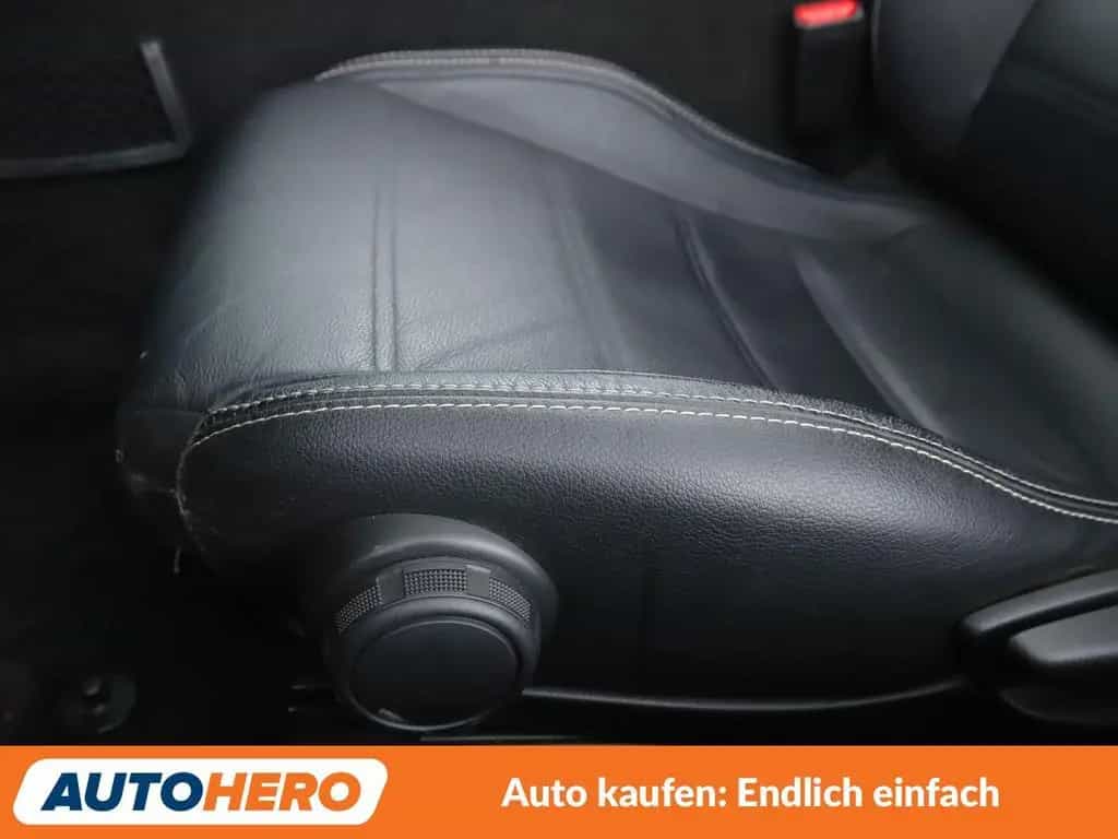 Fiat 124 Spider 1.4 Turbo Lusso*NAVI*LED*CAM*PDC*SHZ* 08/2018-photo-27