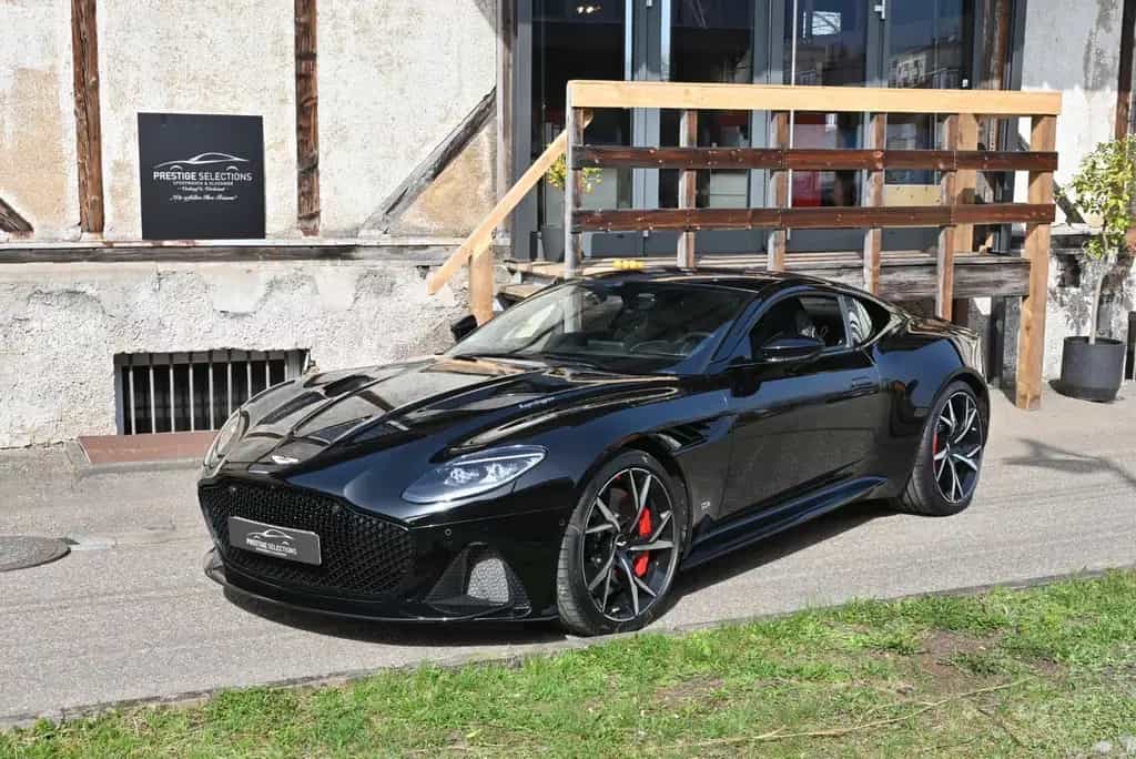 Aston Martin DBS /Carbonpaket Innen&Außen/SH&SL/1a/1.HD 04/2019-photo-0