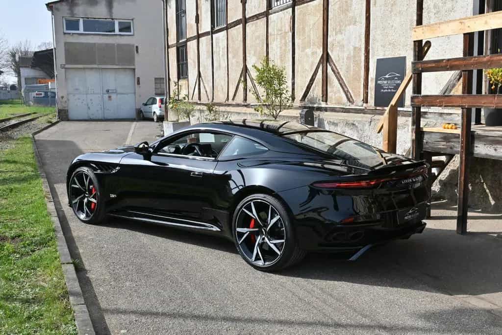 Aston Martin DBS /Carbonpaket Innen&Außen/SH&SL/1a/1.HD 04/2019-photo-11