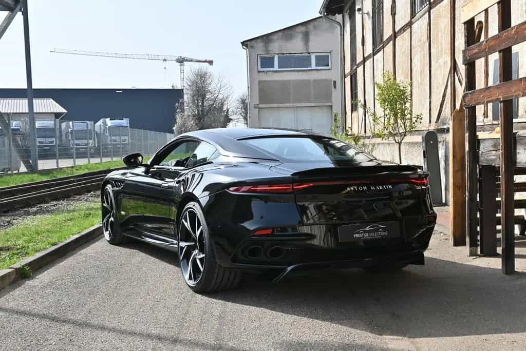 Aston Martin DBS /Carbonpaket Innen&Außen/SH&SL/1a/1.HD 04/2019-photo-12
