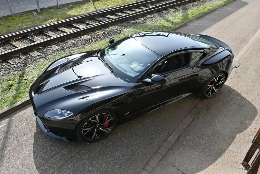 Aston Martin DBS /Carbonpaket Innen&Außen/SH&SL/1a/1.HD 04/2019-photo-24