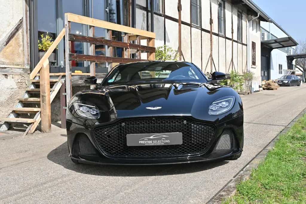 Aston Martin DBS /Carbonpaket Innen&Außen/SH&SL/1a/1.HD 04/2019-photo-4