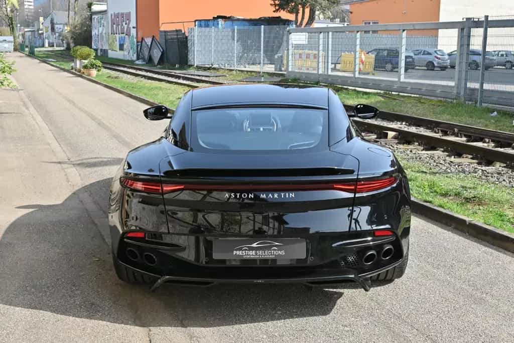 Aston Martin DBS /Carbonpaket Innen&Außen/SH&SL/1a/1.HD 04/2019-photo-8