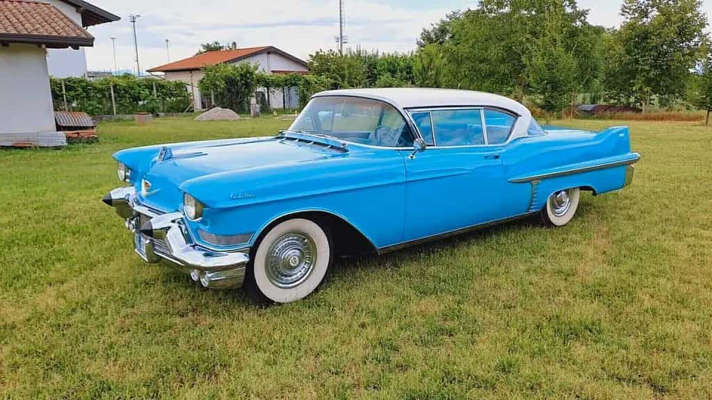 Cadillac Other Deville 57 coupé 10/1957-photo-12