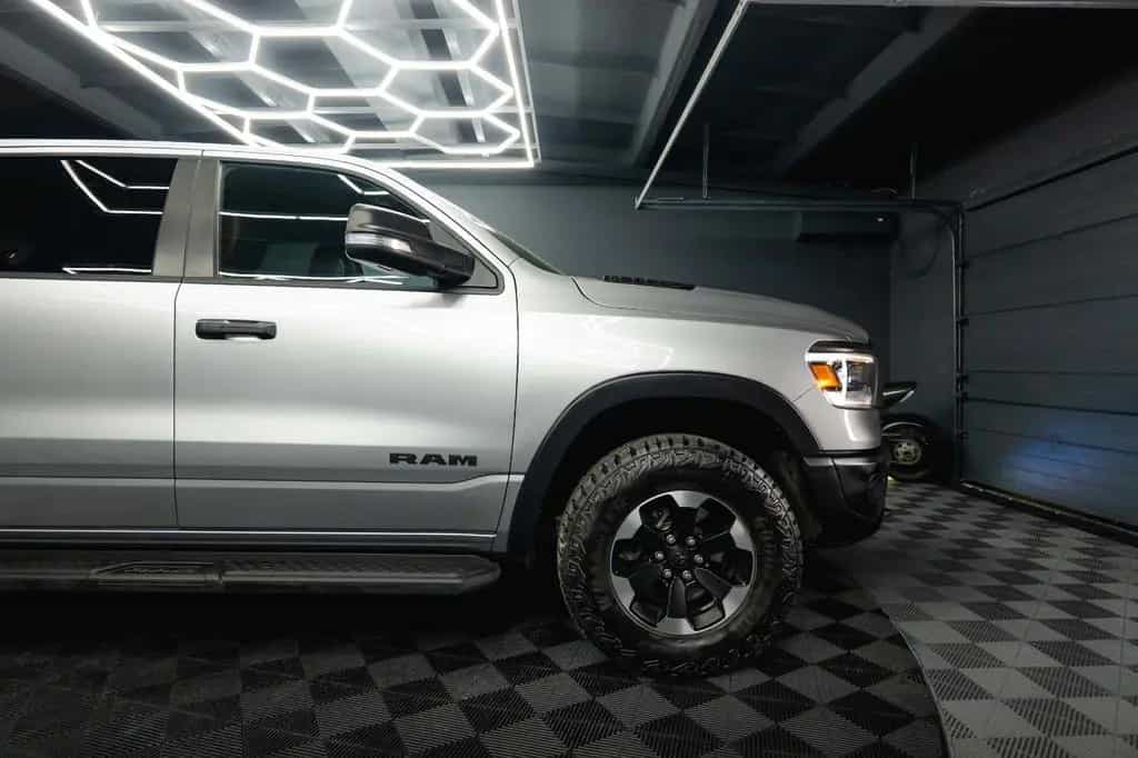 Dodge RAM 5.7 V8 HEMI 4x4 REBEL OFFROAD AXLE LOCK 19% 10/2022-photo-12