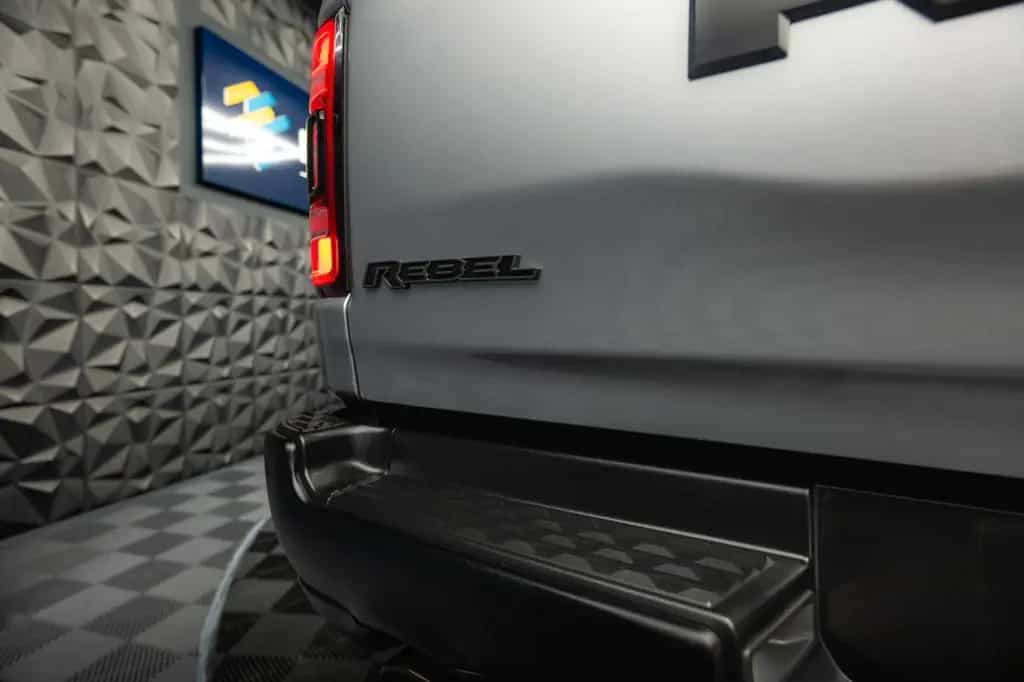 Dodge RAM 5.7 V8 HEMI 4x4 REBEL OFFROAD AXLE LOCK 19% 10/2022-photo-16