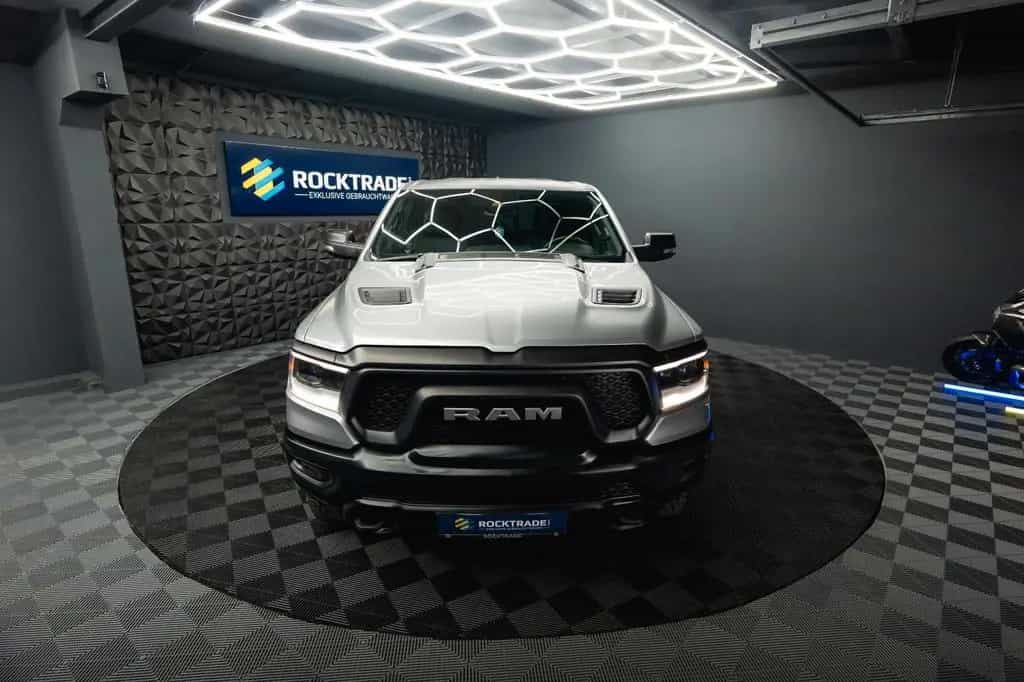 Dodge RAM 5.7 V8 HEMI 4x4 REBEL OFFROAD AXLE LOCK 19% 10/2022-photo-3